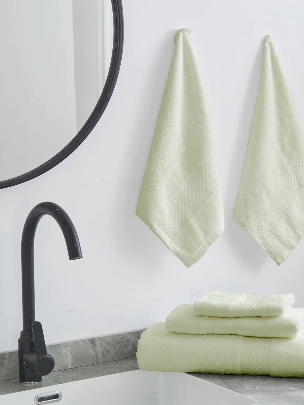 Soft Sage Green Bath Towel Set - Unbranded
